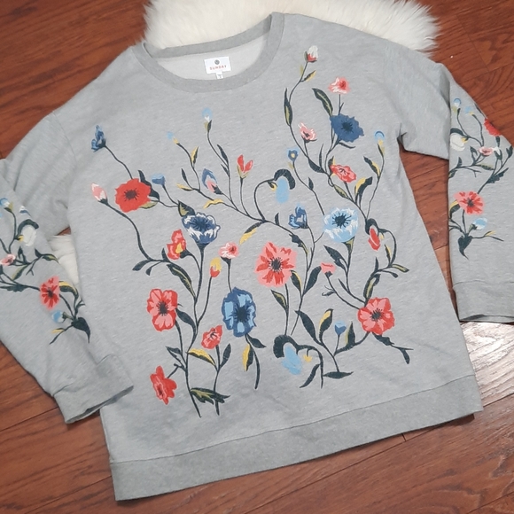 Sundry Tops - Sundry Embroidered Plus Size Pullover